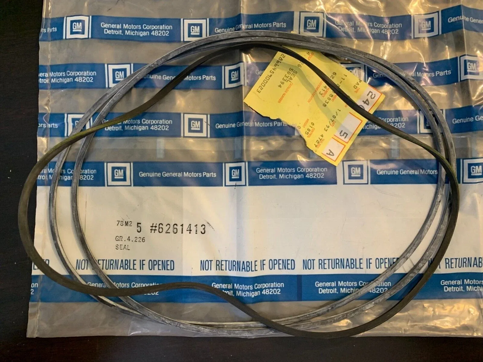 GM 6261413 Transmission Oil Pump Seal — Lot of 3 image 2