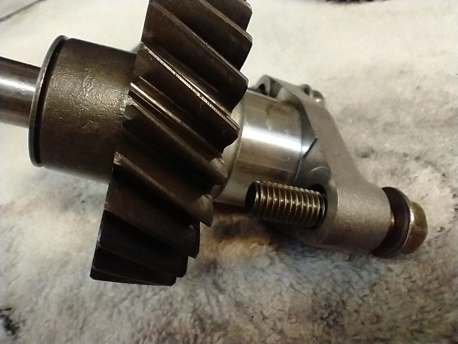 Reverse Idler Bearing Flange - Pilot (Used) image 2