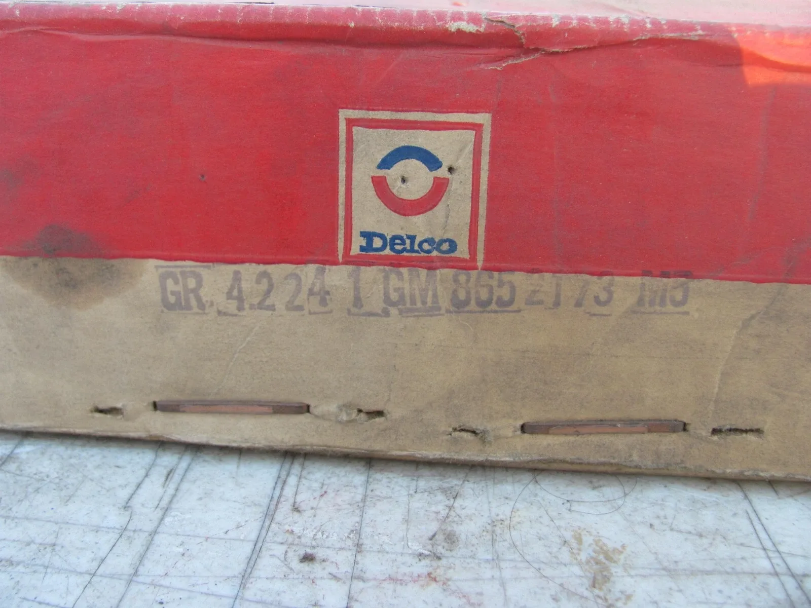 1982-1991 GM Transmission Oil Pump w/ Control Valve - 8652173 image 2