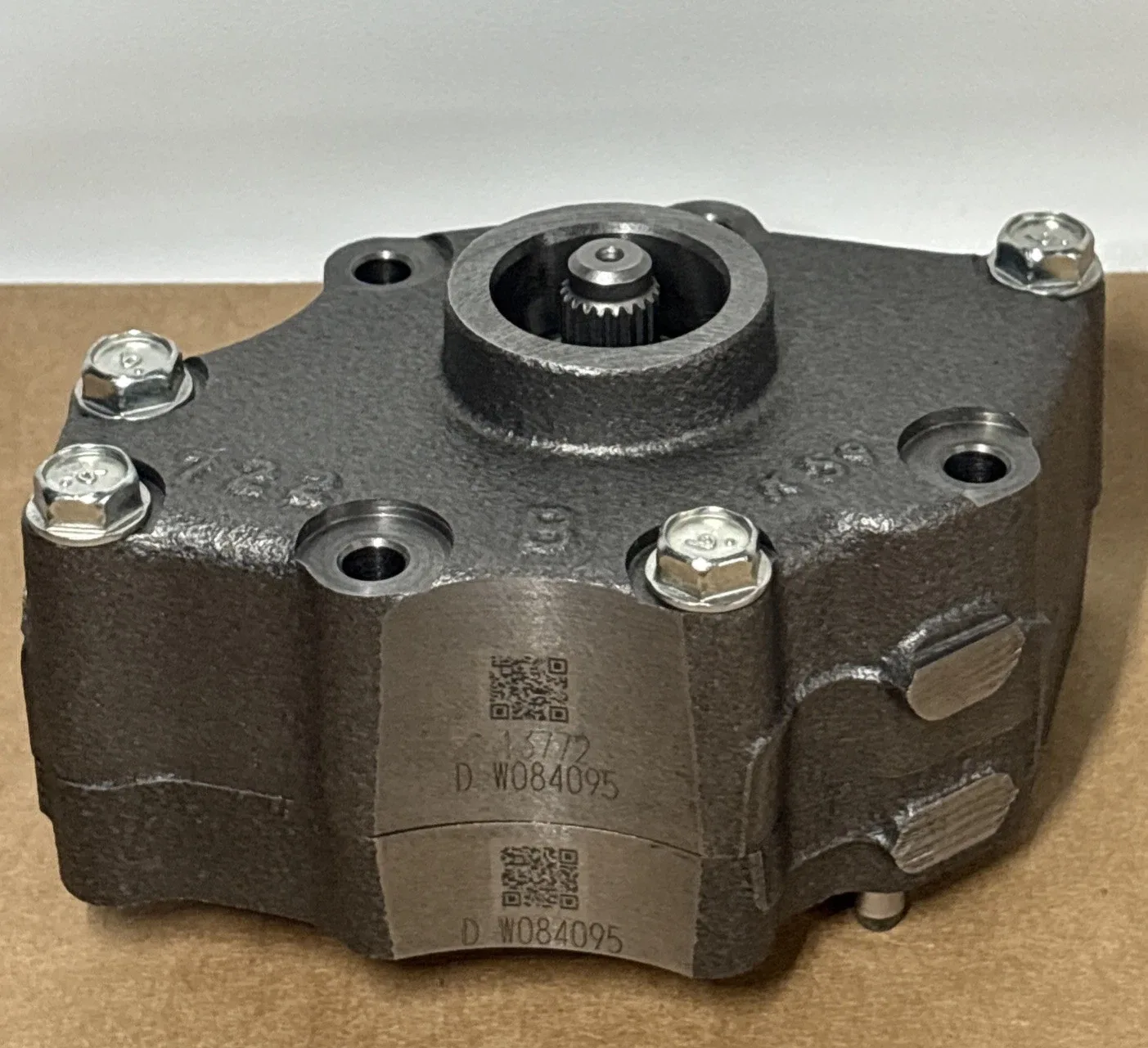 Subaru TR580 CVT Transmission Oil Pump (OEM) image 4
