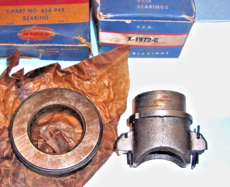 1941-1954 Chrysler/Dodge/DeSoto Clutch Release Sleeve & Throwout Bearing for Fluid Drive - Mopar 658948 image 3