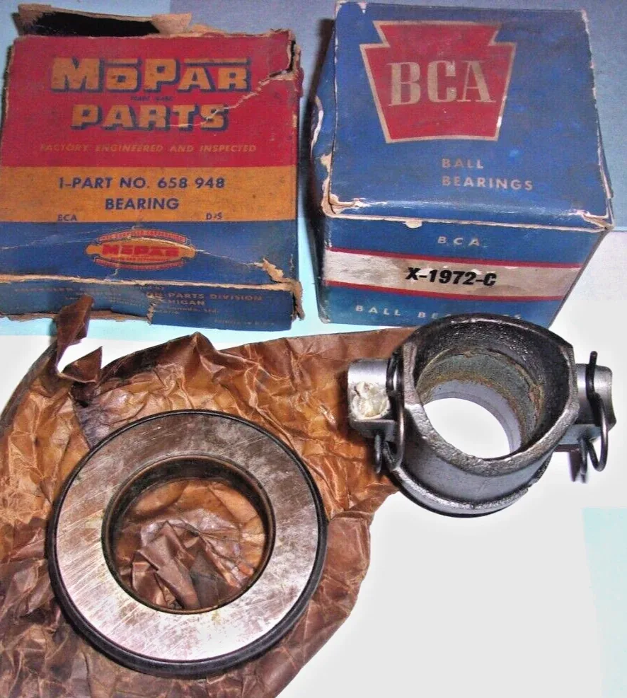 1941-1954 Chrysler/Dodge/DeSoto Clutch Release Sleeve & Throwout Bearing for Fluid Drive - Mopar 658948