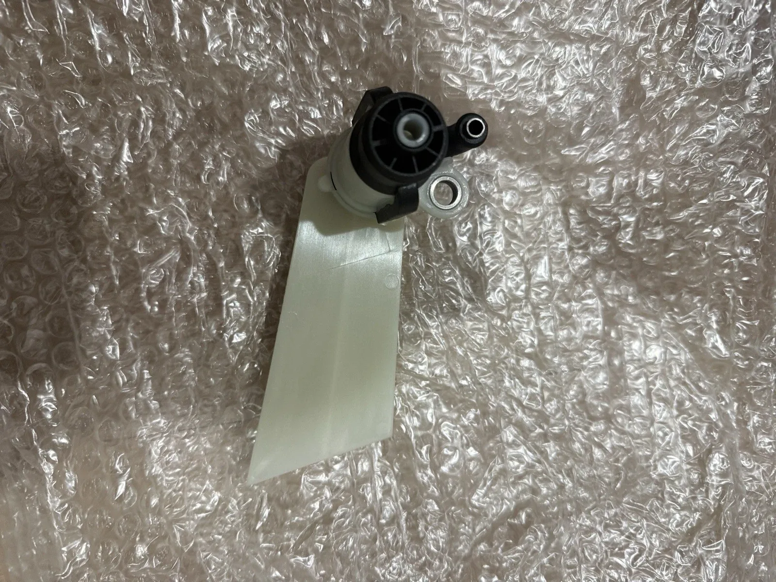 BMW Dual Clutch Transmission Oil Pump Getrag 28107842838 image 2