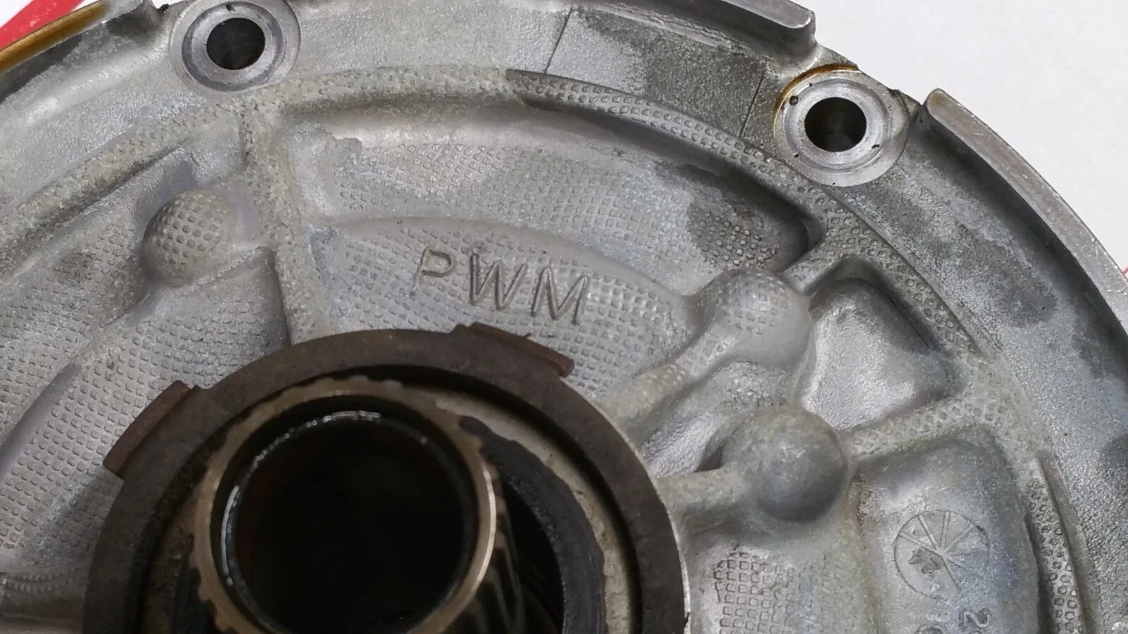 1995-up GM 4L60E Oil Pump Assembly 24201073 image 2