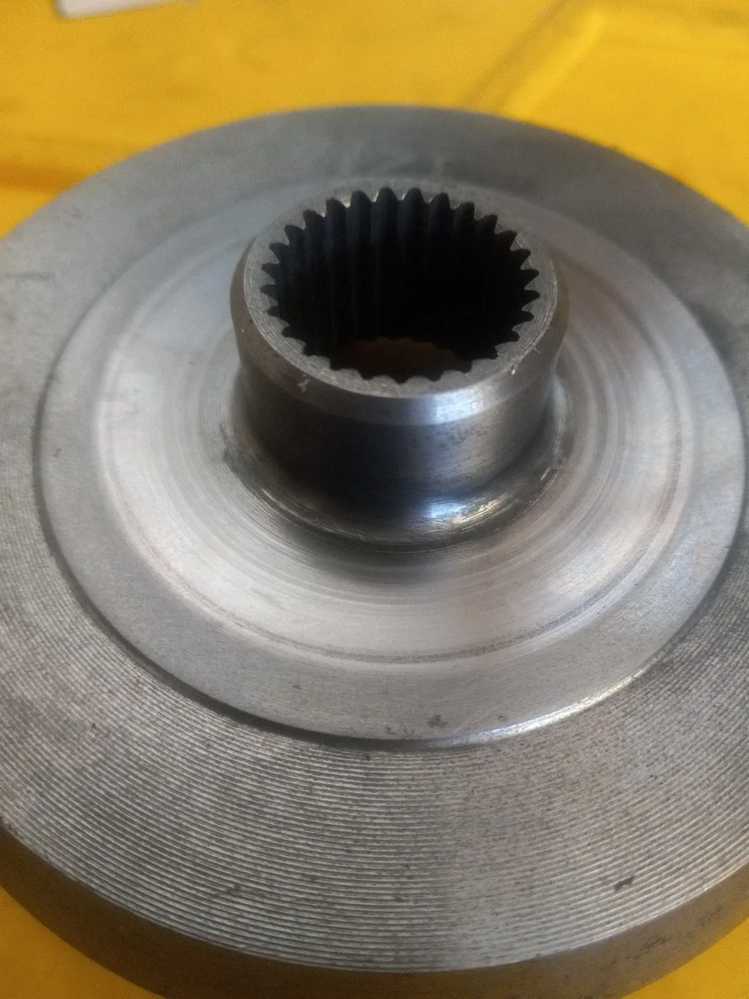 200-4R Overdrive Ring Gear with Thrust Bearing - General Motors (Used) image 4
