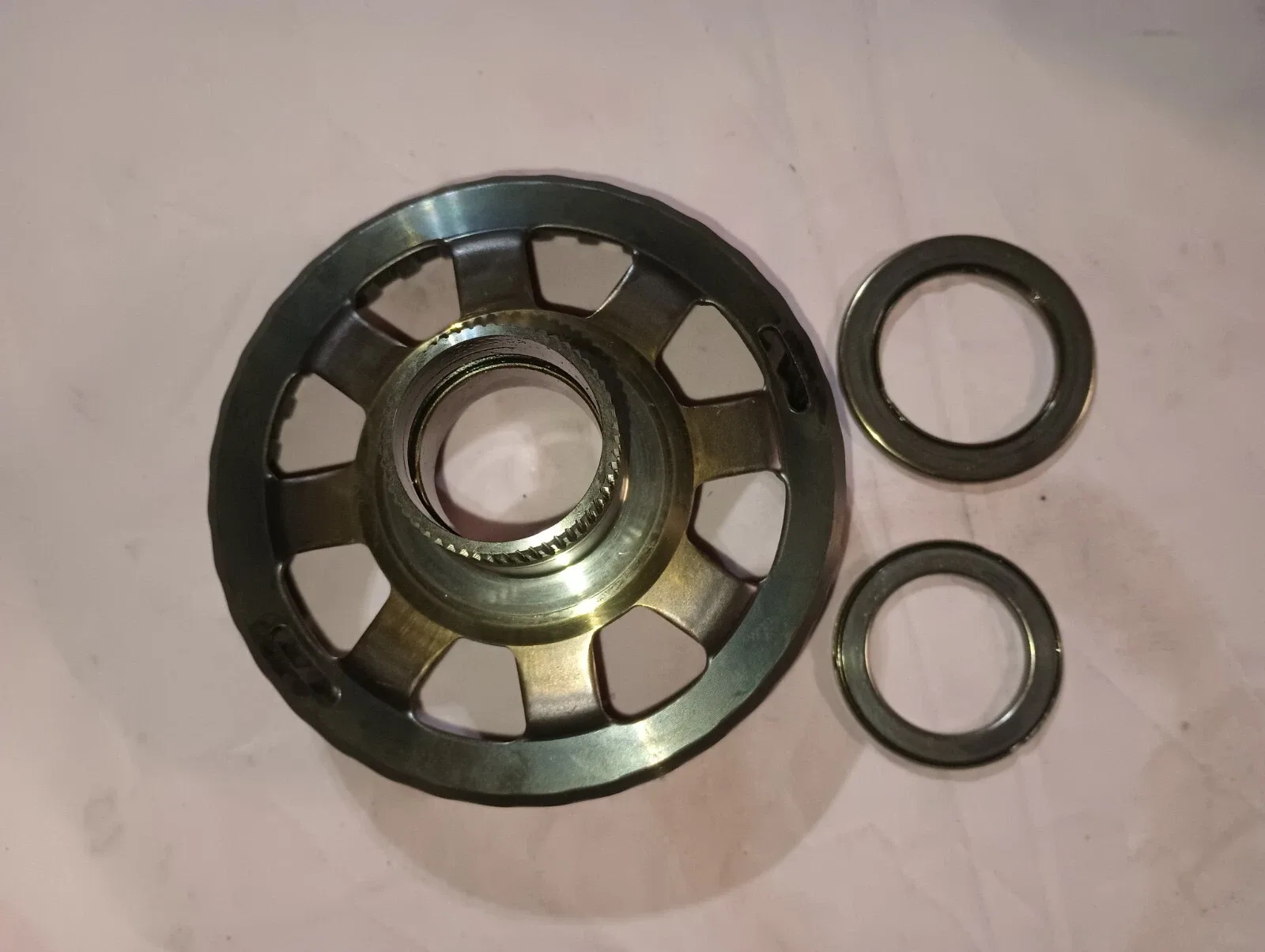 GM OEM 4T40-E / 4T45-E Reaction Carrier Shaft Shell + Bearing — MPN 4T45-E image 2
