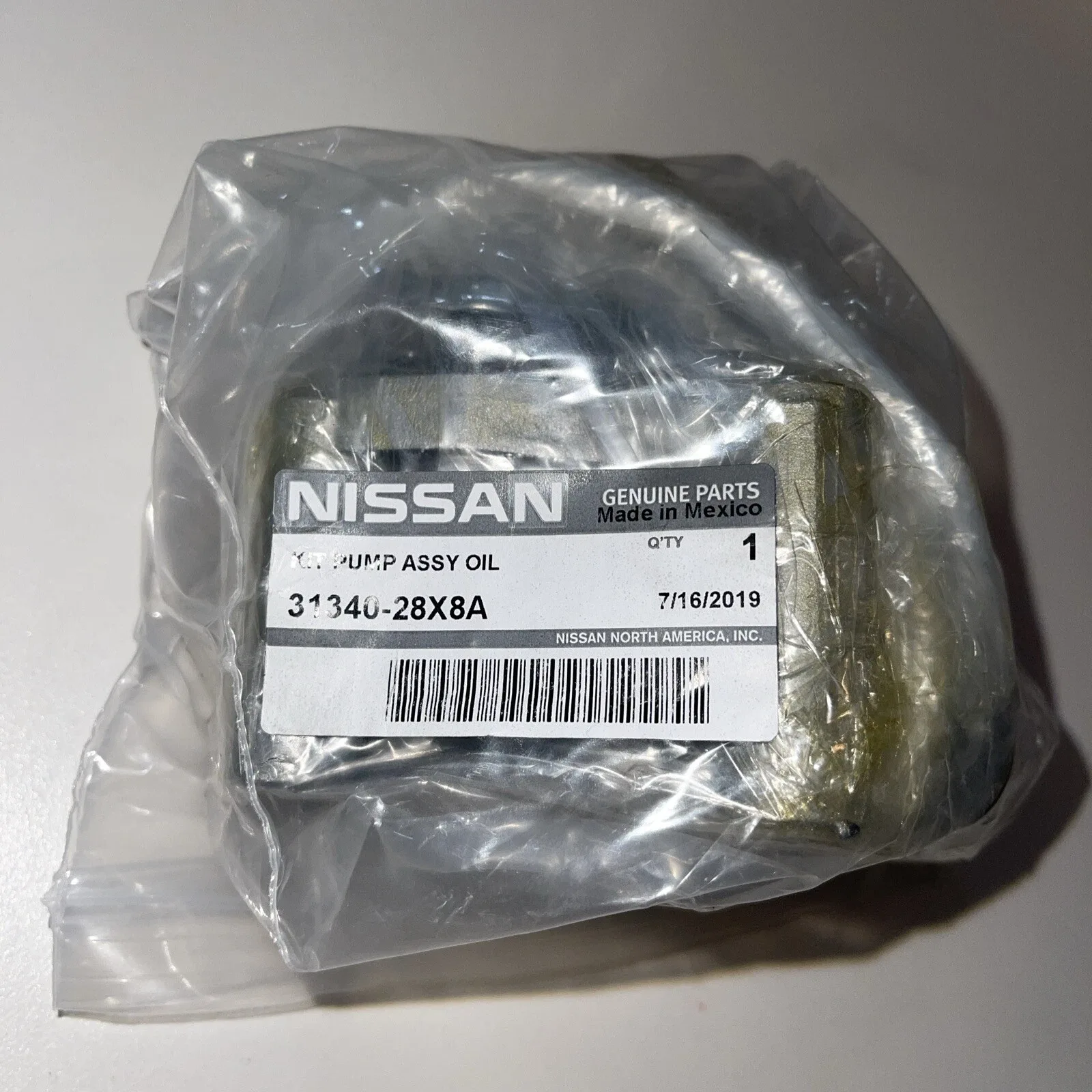 Nissan Oil Pump Assembly 31340-28C8A Genuine image 2