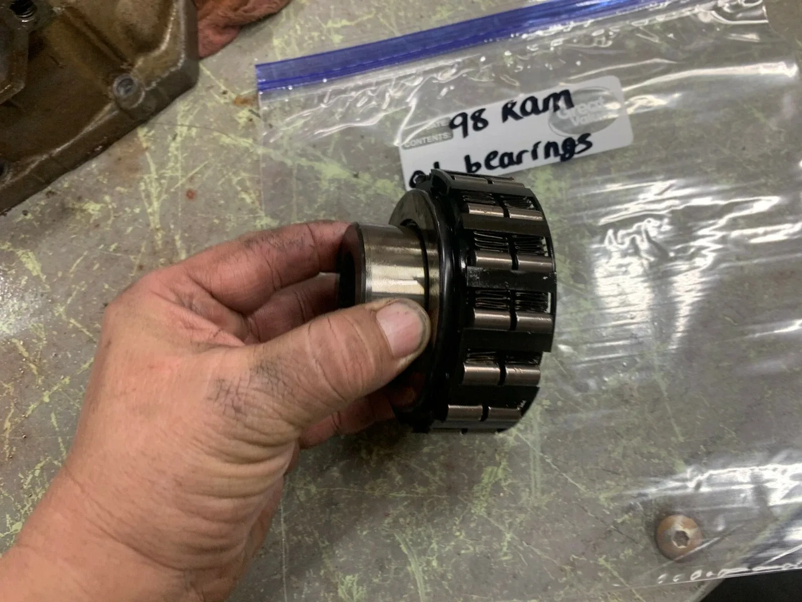 1998-2001 RAM 4x4 42RE Overdrive Support Bearings image 4