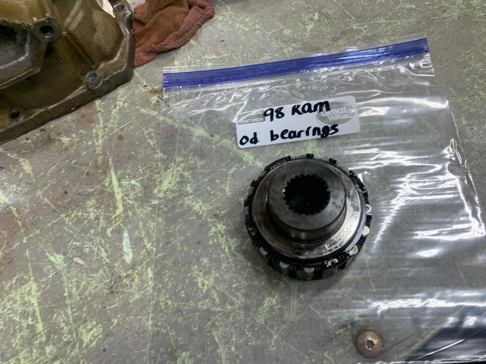1998-2001 RAM 4x4 42RE Overdrive Support Bearings