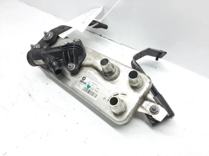 2015 BMW 740i / 750Li Transmission Oil Cooler 17217638679 image 2