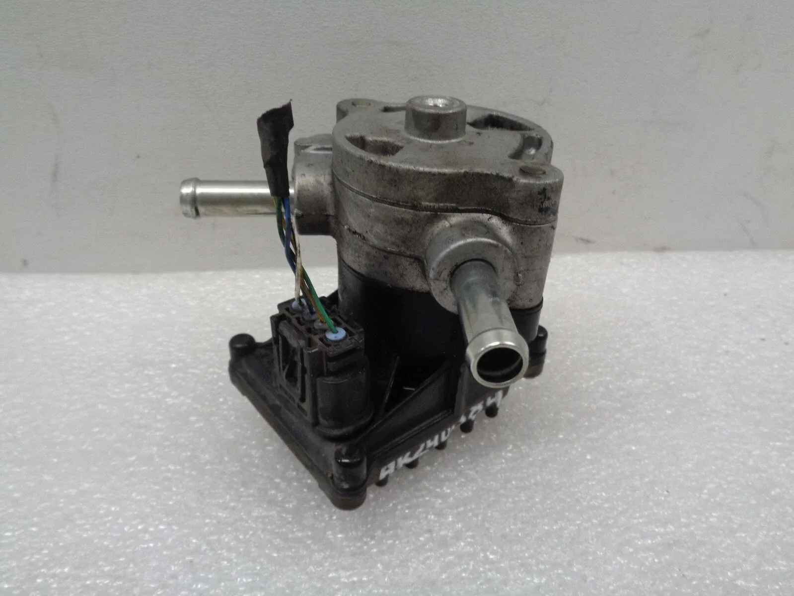 2016-2020 Toyota Mirai Transmission Oil Pump AK240884 image 2