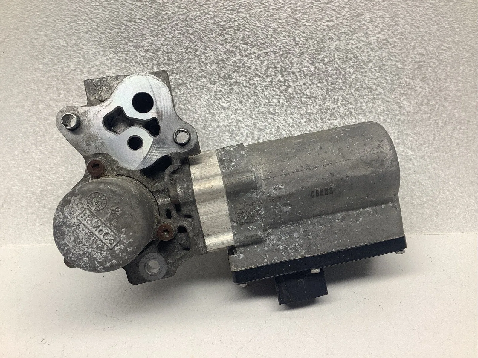 2015-2019 Lincoln MKC 2.0L AWD Automatic Transmission Oil Pump - OEM 171143019411736135G-2