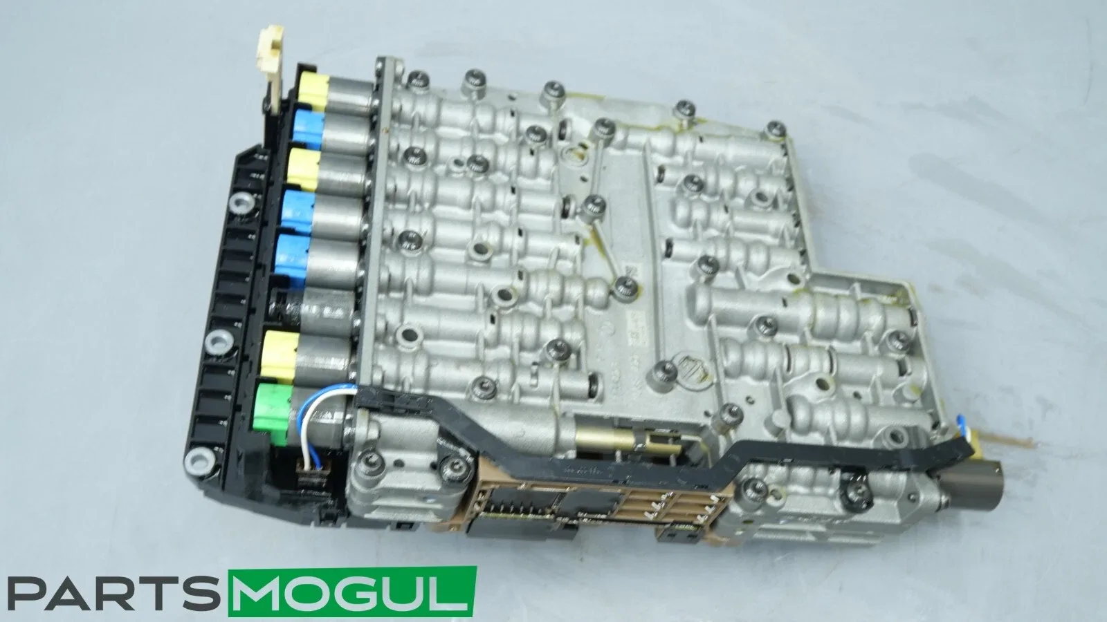 BMW E90 E88 135 Automatic Valve Body Mechatronic - MPN 0260550027 image 2