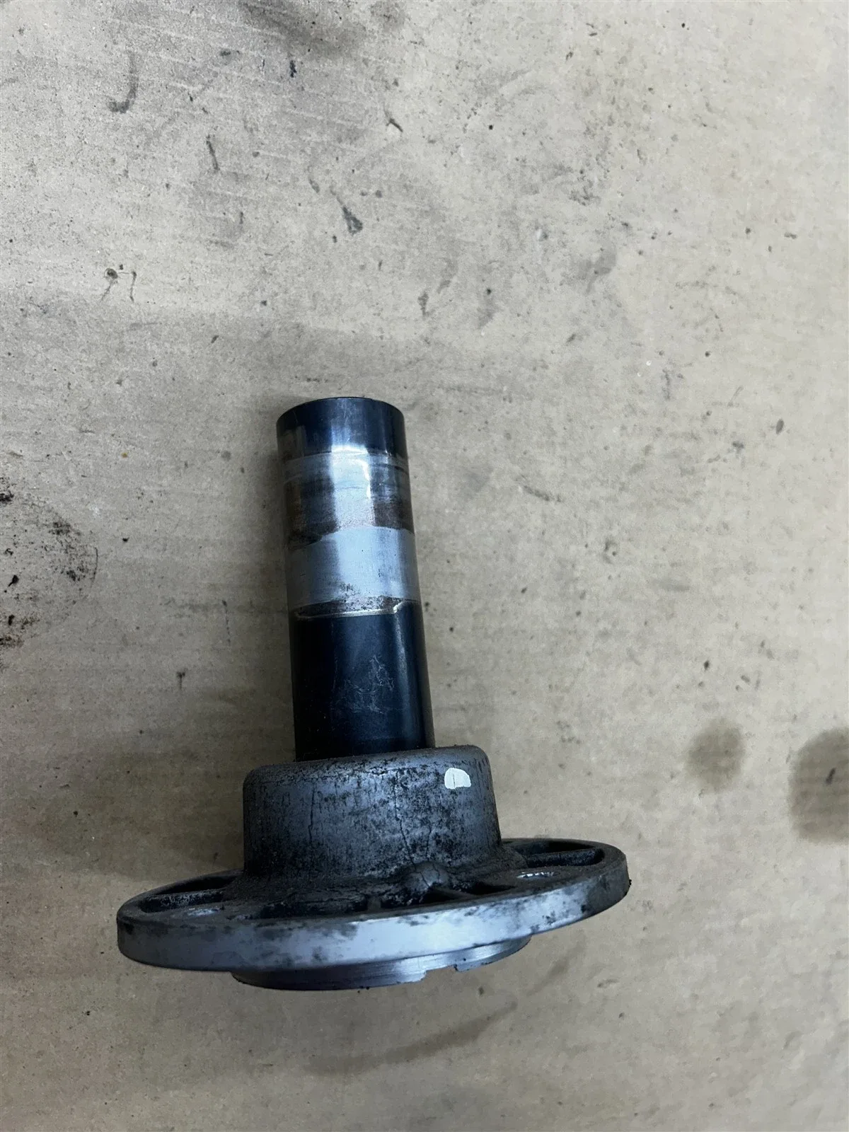 1994-1998 Ford Mustang Front Transmission Bearing Retainer - T5 Manual image 2
