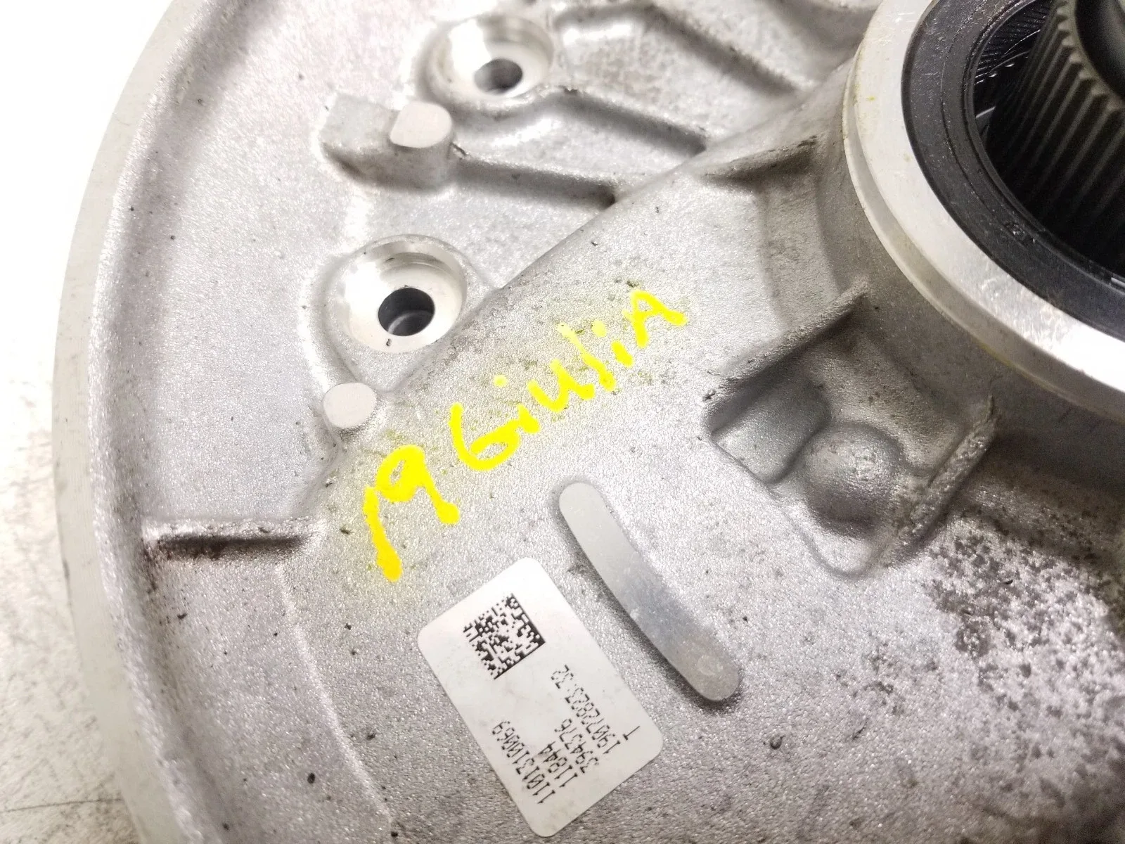 2019 Alfa Romeo Giulia Automatic Transmission Oil Pump 1101310069 image 3