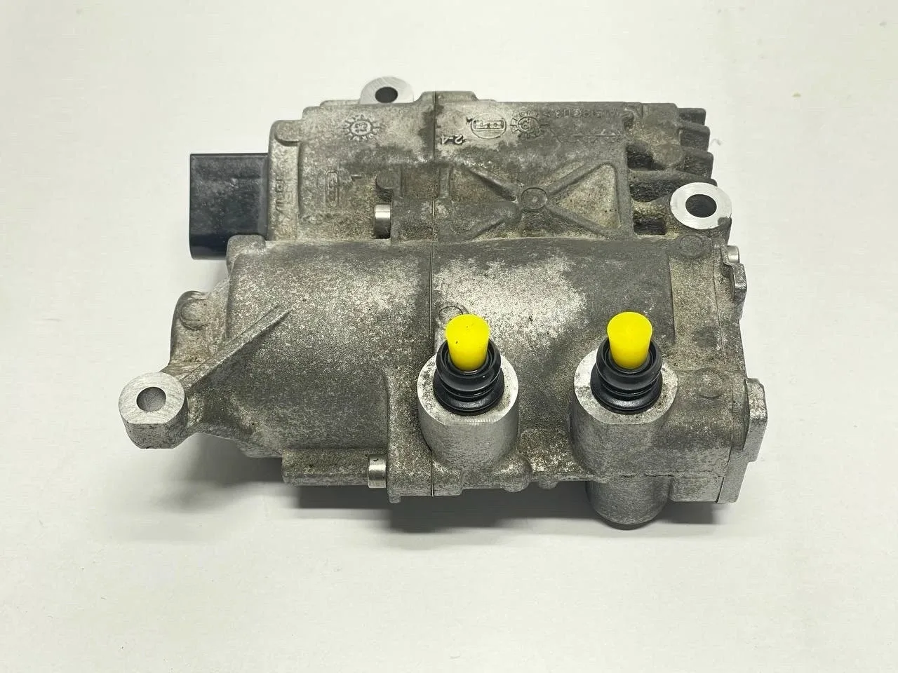 2012-2019 Mercedes CLS Transmission Auxiliary Oil Pump 2212700197 image 2
