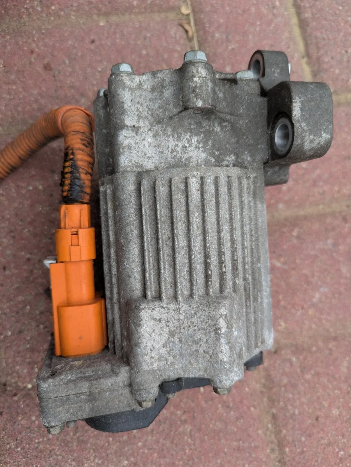 2016-2019 Kia Optima / Hyundai Sonata Hybrid Transmission Electric Oil Pump 15L220065E4 image 3