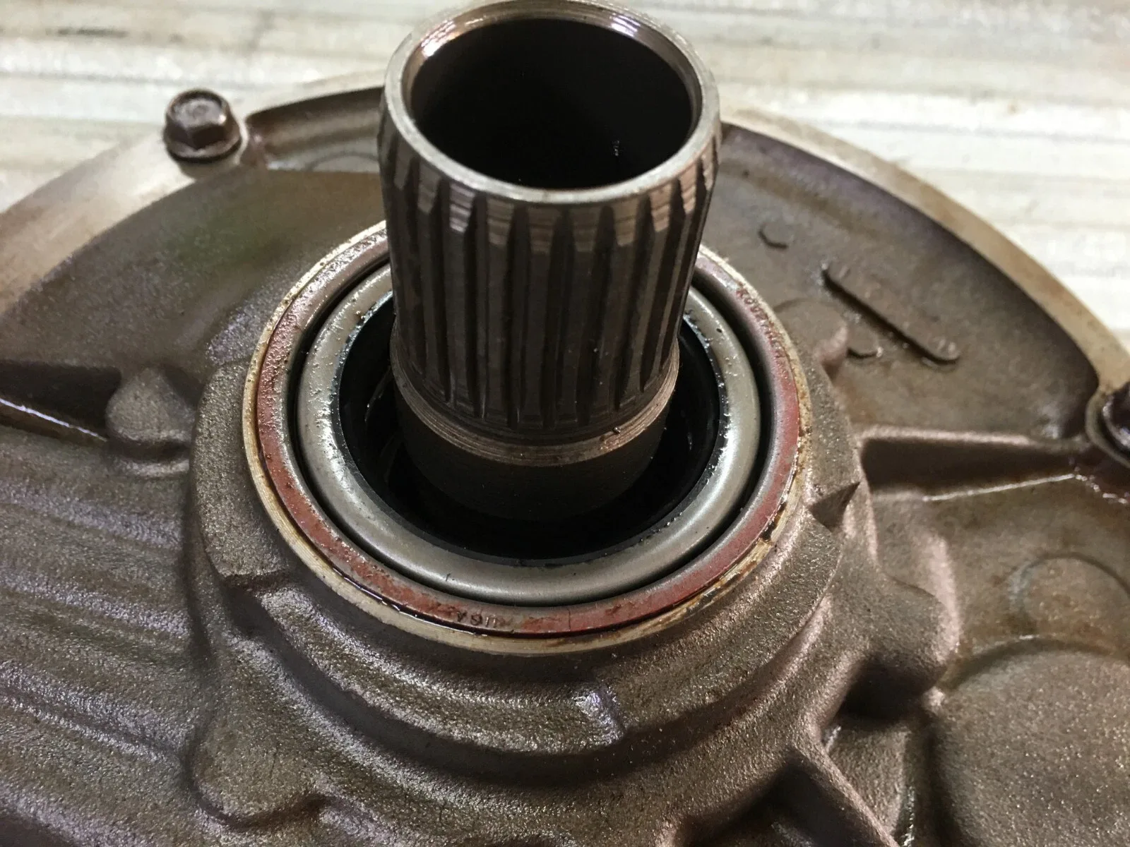 2001 Dodge Ram 1500 46RE Transmission Pump 4505031 image 4