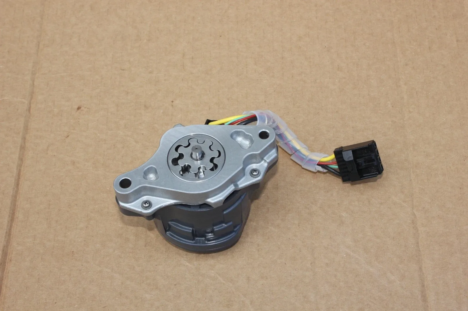 2023-2025 Toyota BZ4X Transmission / Motor Oil Pump OEM 35580-42021 image 2