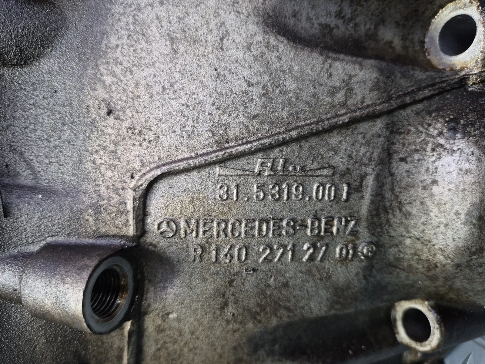 1997-1998 Mercedes-Benz R129 SL 722.6 Transmission Oil Pump A1402712701 image 2