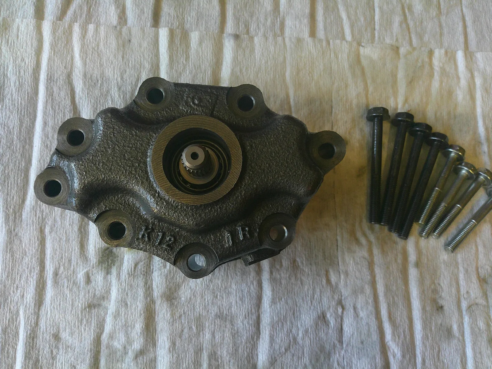 Subaru Lineartronic CVT TR580 Transmission Oil Pump 31340AA751 image 2