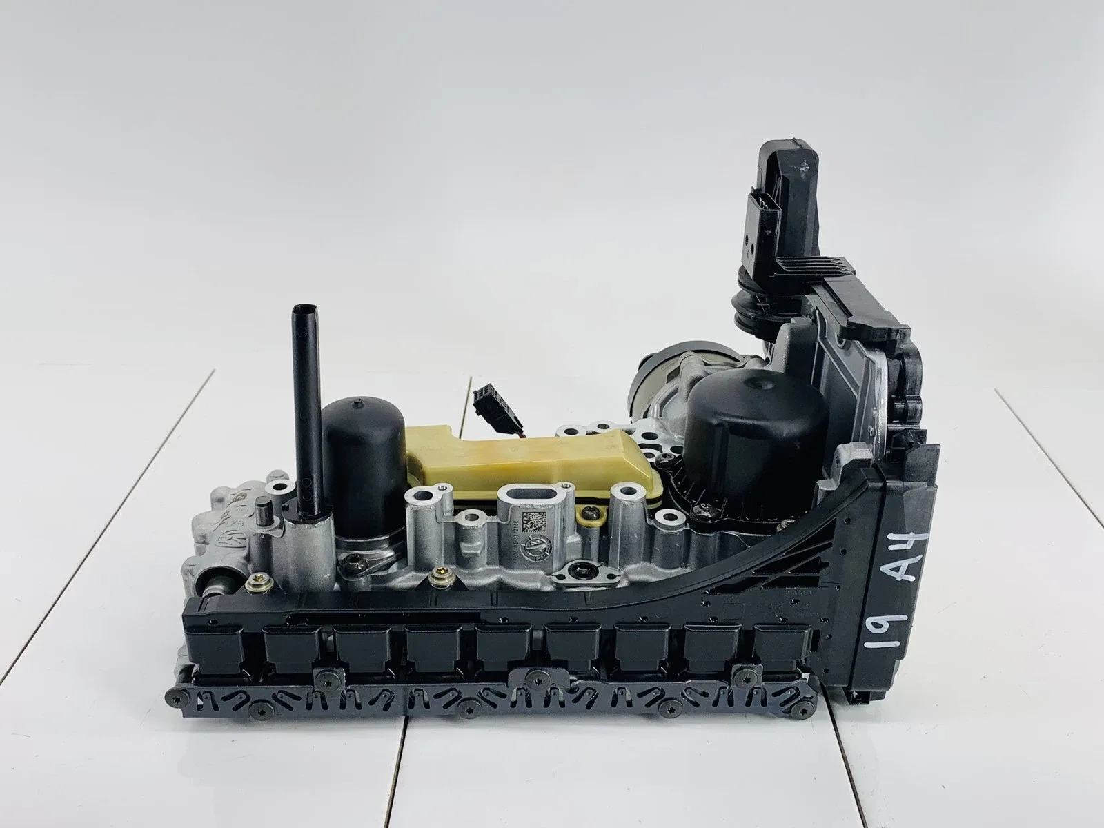 2018-2020 Audi A4 B9 2.0L TFSI Automatic Transmission Valve Body - 0CK325031AR image 4