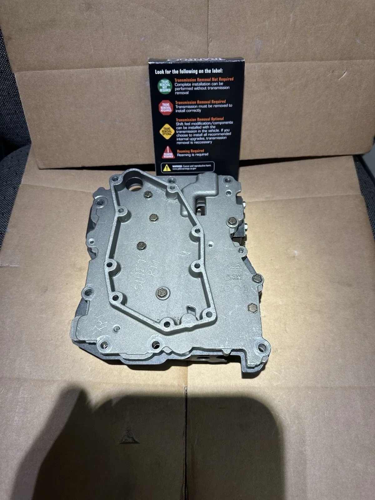 1967-1969 C4 Transmission Valve Body C8AP-7A092-B / C9AP-7A101-E image 2
