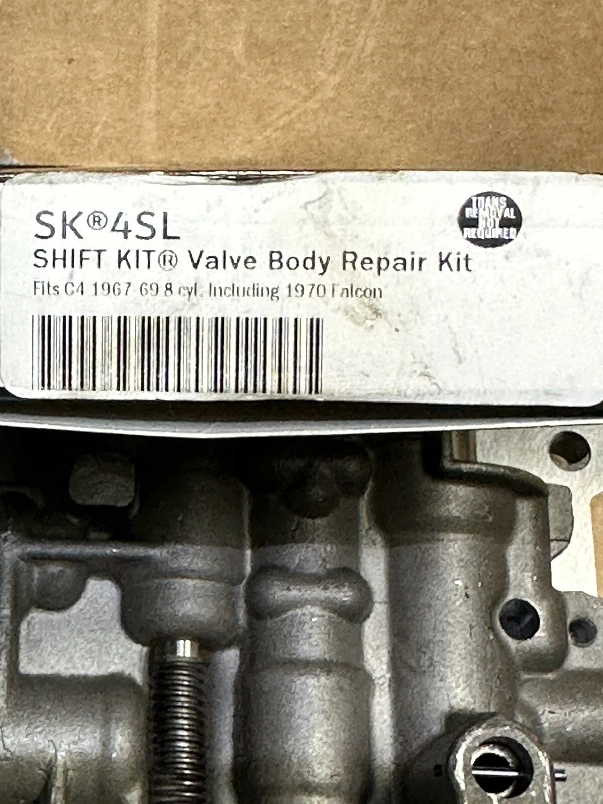 1967-1969 C4 Transmission Valve Body C8AP-7A092-B / C9AP-7A101-E image 3