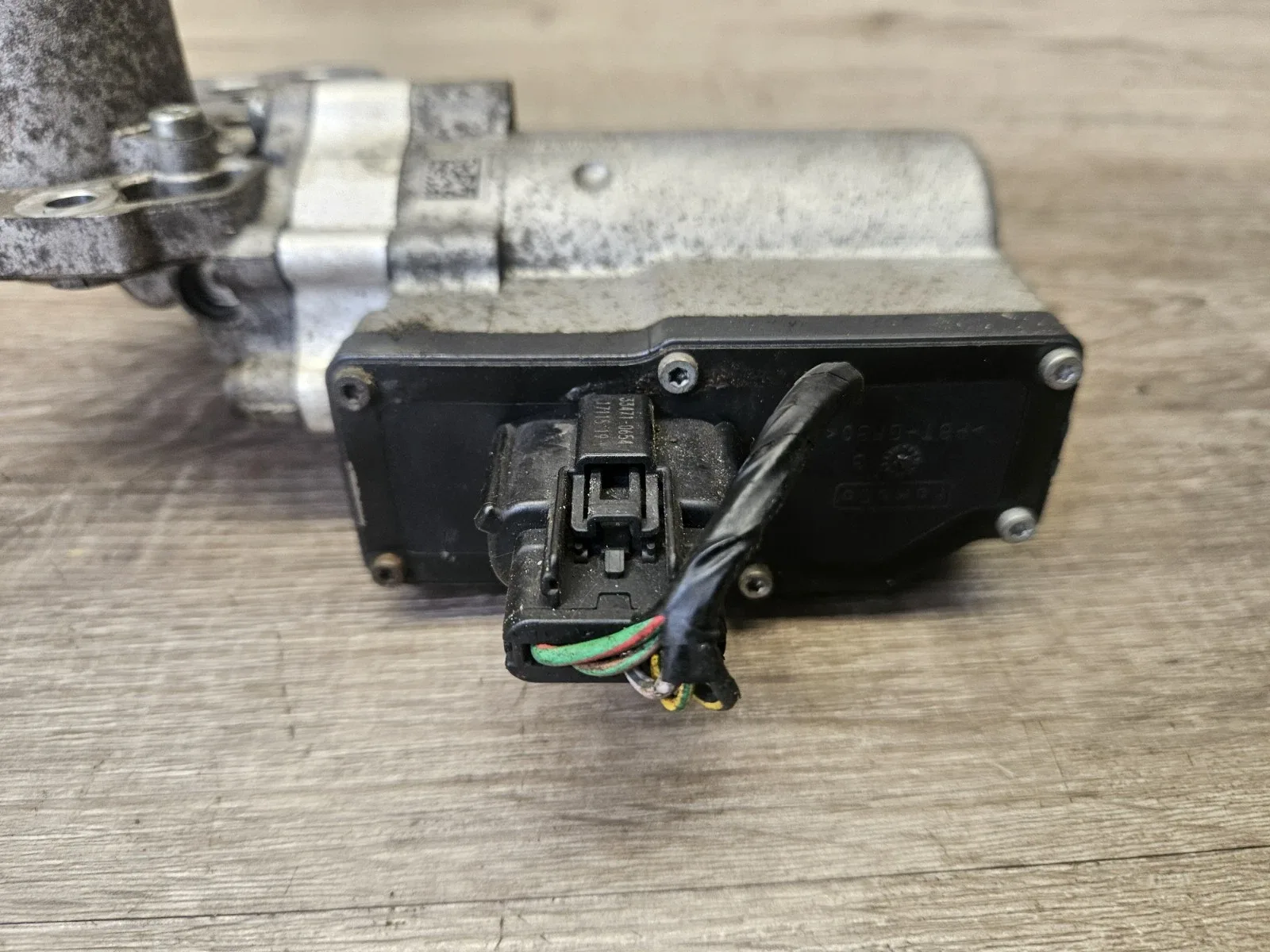 2018-2022 Ford EcoSport Automatic Transmission Auxiliary Oil Pump (OEM, Used) image 2