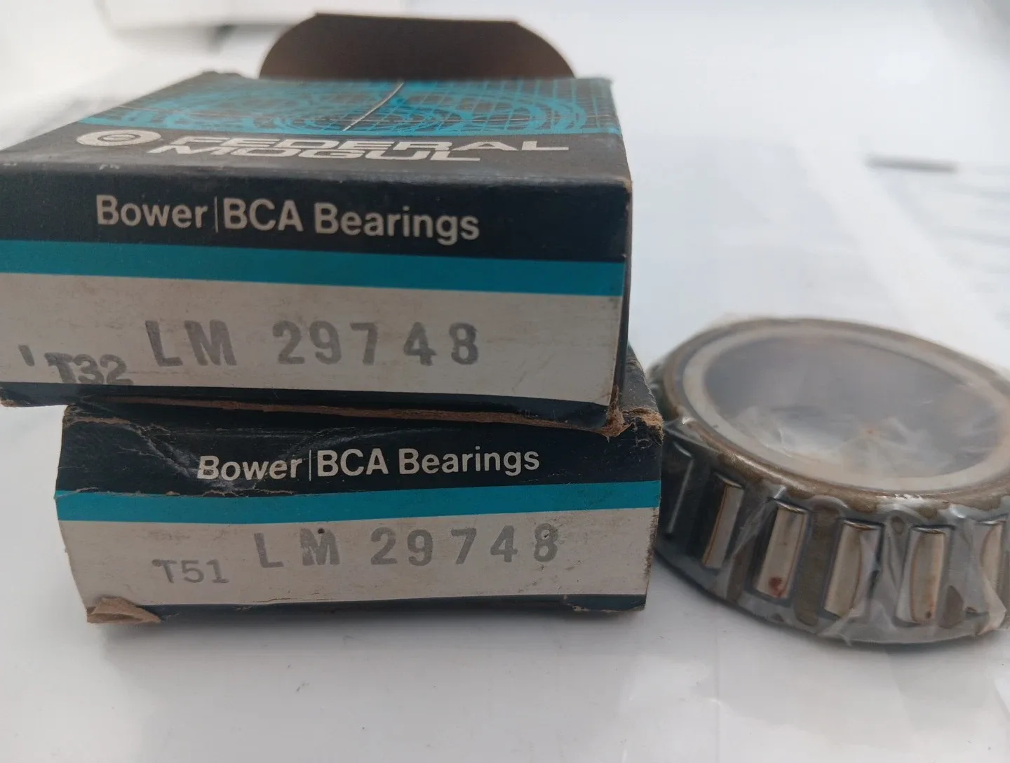 Federal Mogul / National Seal LM29748 Wheel Bearing - Lot of 2 image 3