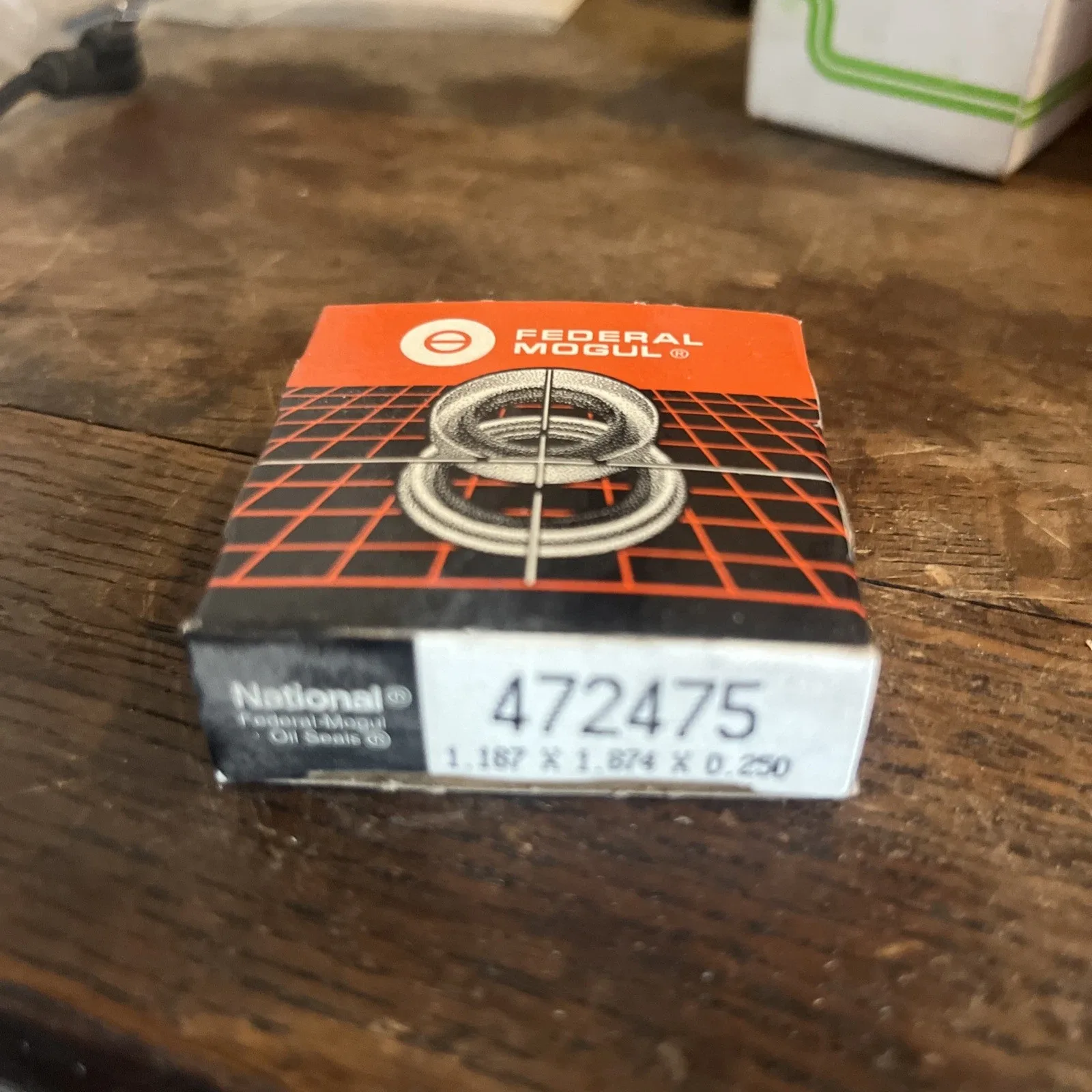 National 472475 Oil Seal (NOS)
