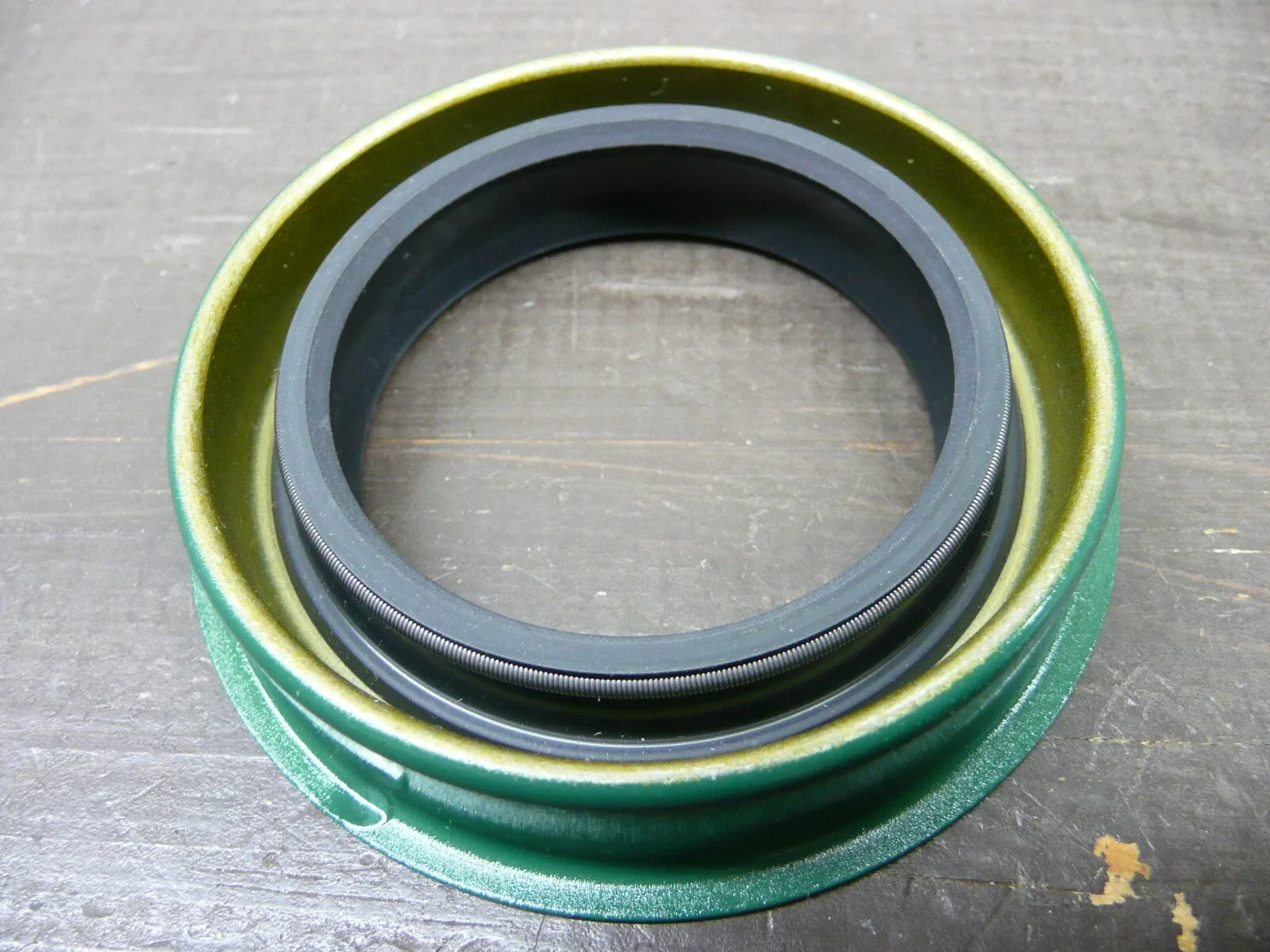 GM TH400 Rear Transmission Seal 2.70" OD - vds