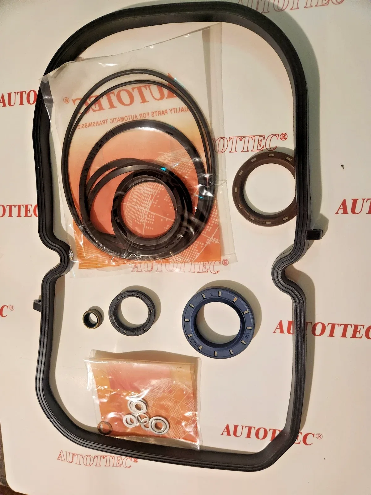AUTOTTEC Transmission Pan Gasket & Metal Clad Seal Kit for 722.3 / 722.5 image 2