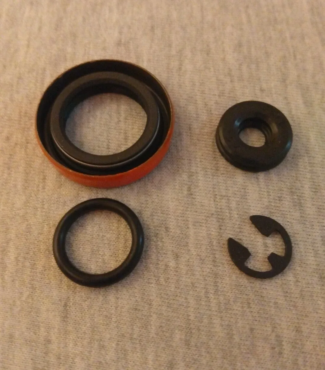 Pioneer 762001 TF6/TF8 Shift Shaft & Throttle Seal Kit image 4