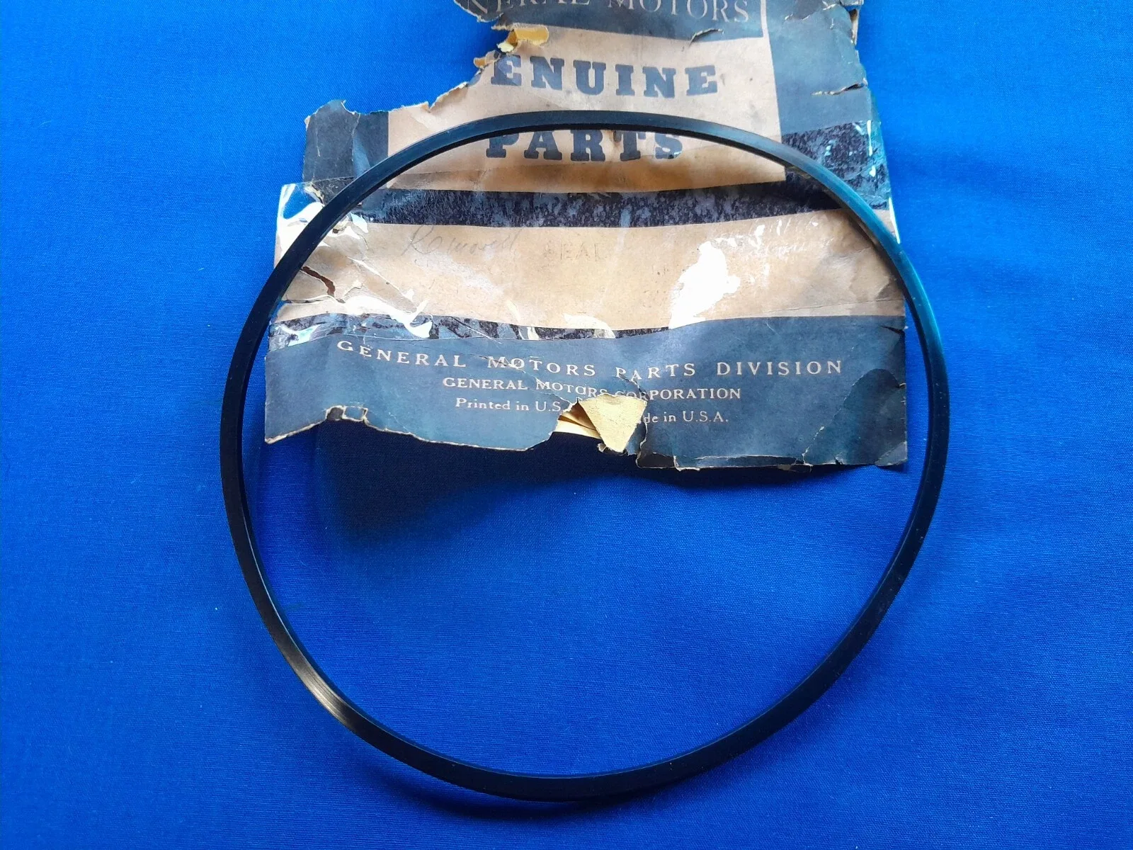 1960-1961 General Motors Corvair Powerglide Reverse Piston Seal MPN 3774058 image 2
