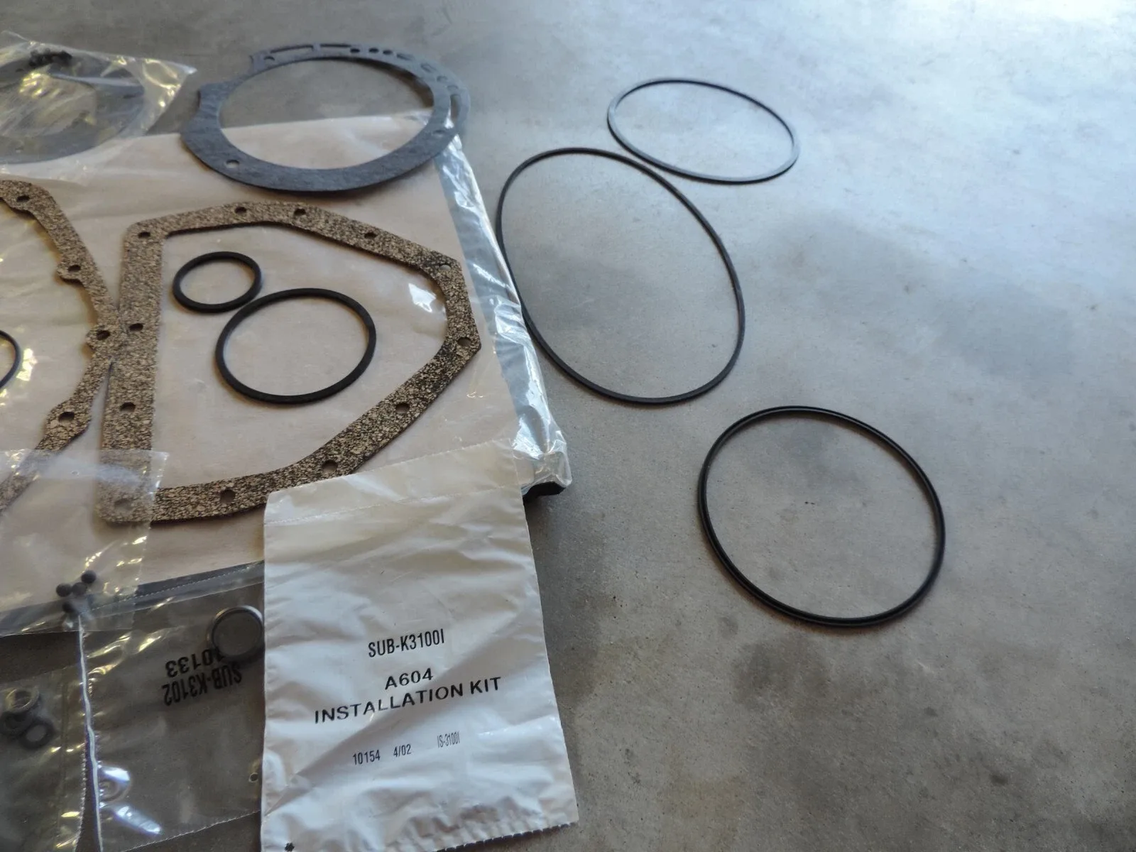 Precision International Gasket & Seal Kit K31900-1A — Chrysler/Mitsubishi image 4