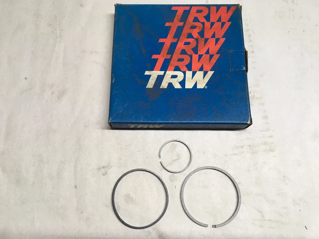 TRW 10B-116S Transmission Accumulator Seal Kit