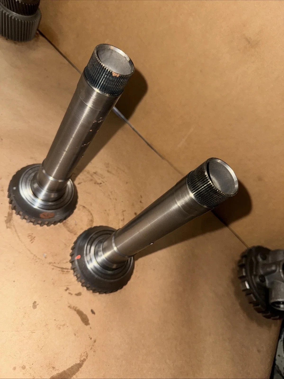 GM 4T65E 4th Clutch hub & shaft, Set Of 2 image 2