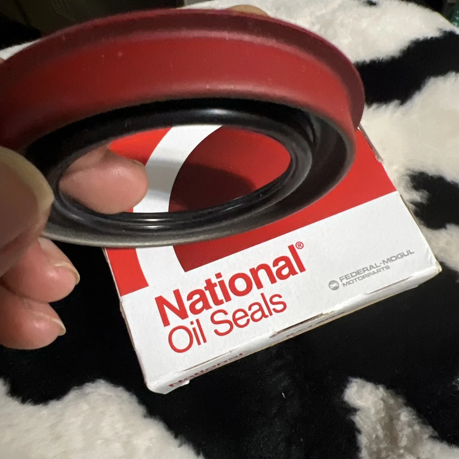 Sealed Power Transmission Oil Seal 6712NA image 4