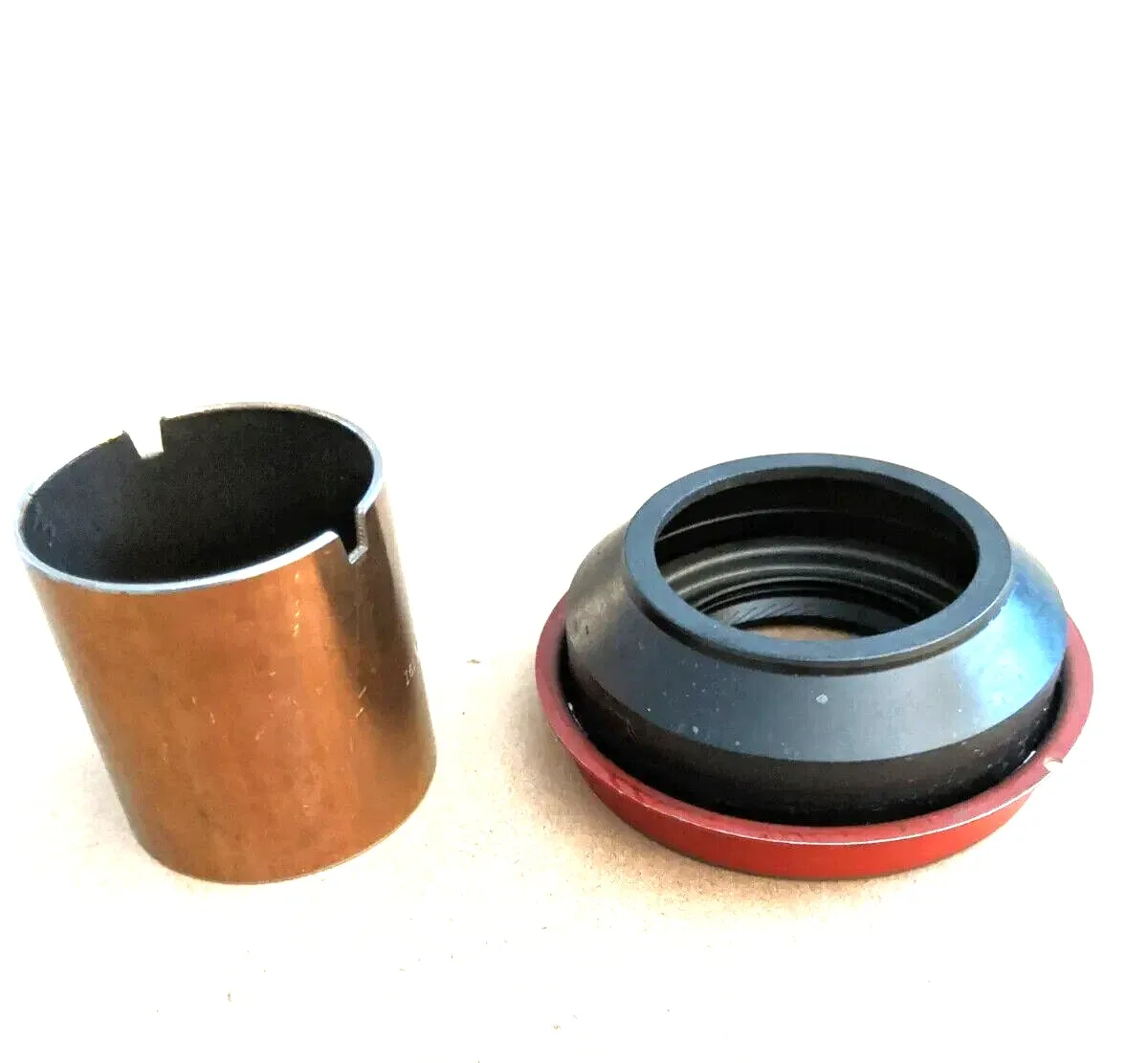 Ford 4R100 Extension Housing Seal & Bushing - TJS 36074E A36066D