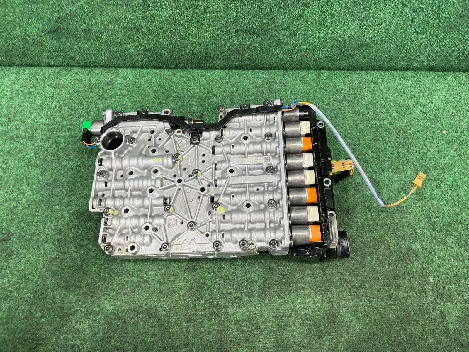 2014-2016 Maserati Ghibli Valve Body 8HP70 OEM 1087427173 image 4