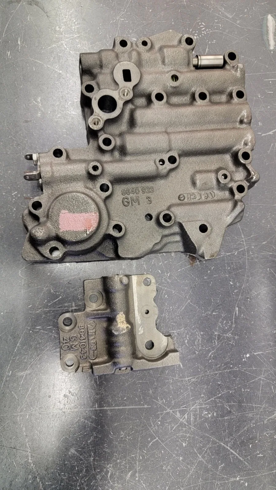 1980-1986 GM 250C Valve Body U44740B