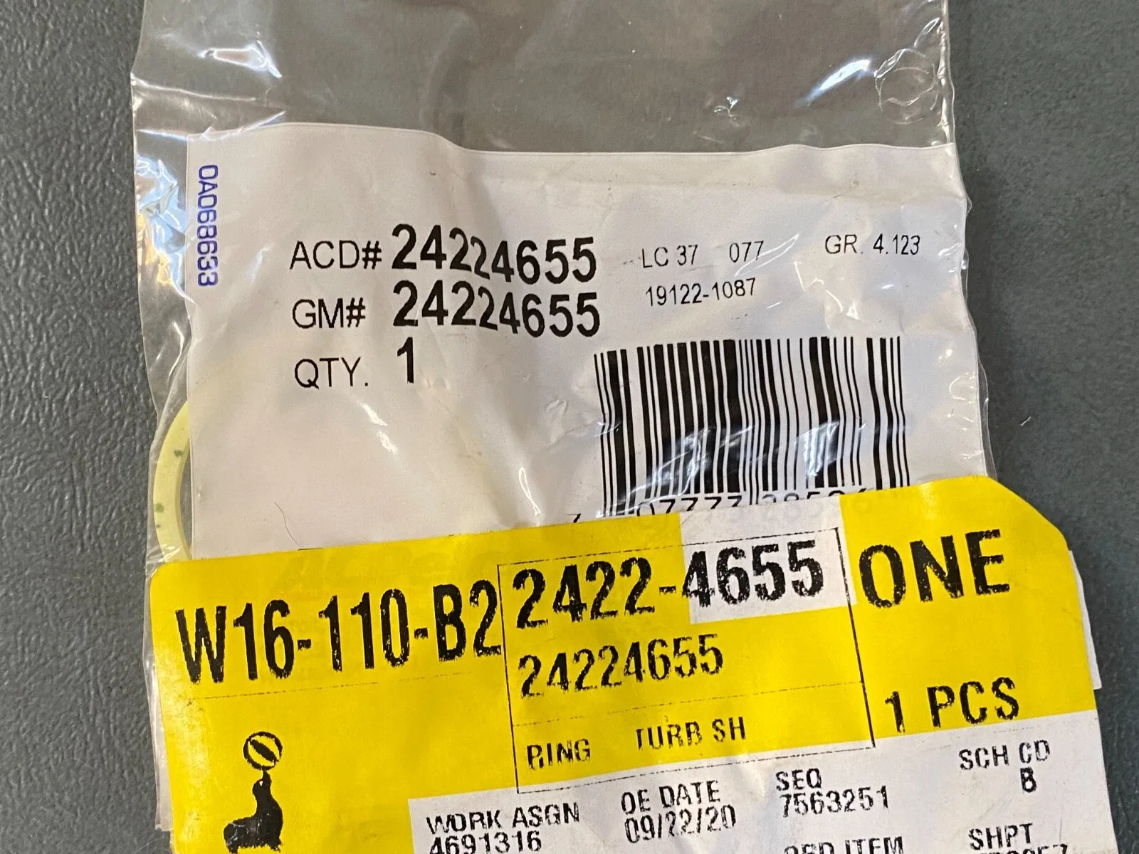 2006-2014 Chevy Corvette Automatic Transmission Turbine Shaft Fluid Seal MPN 24224655 image 2