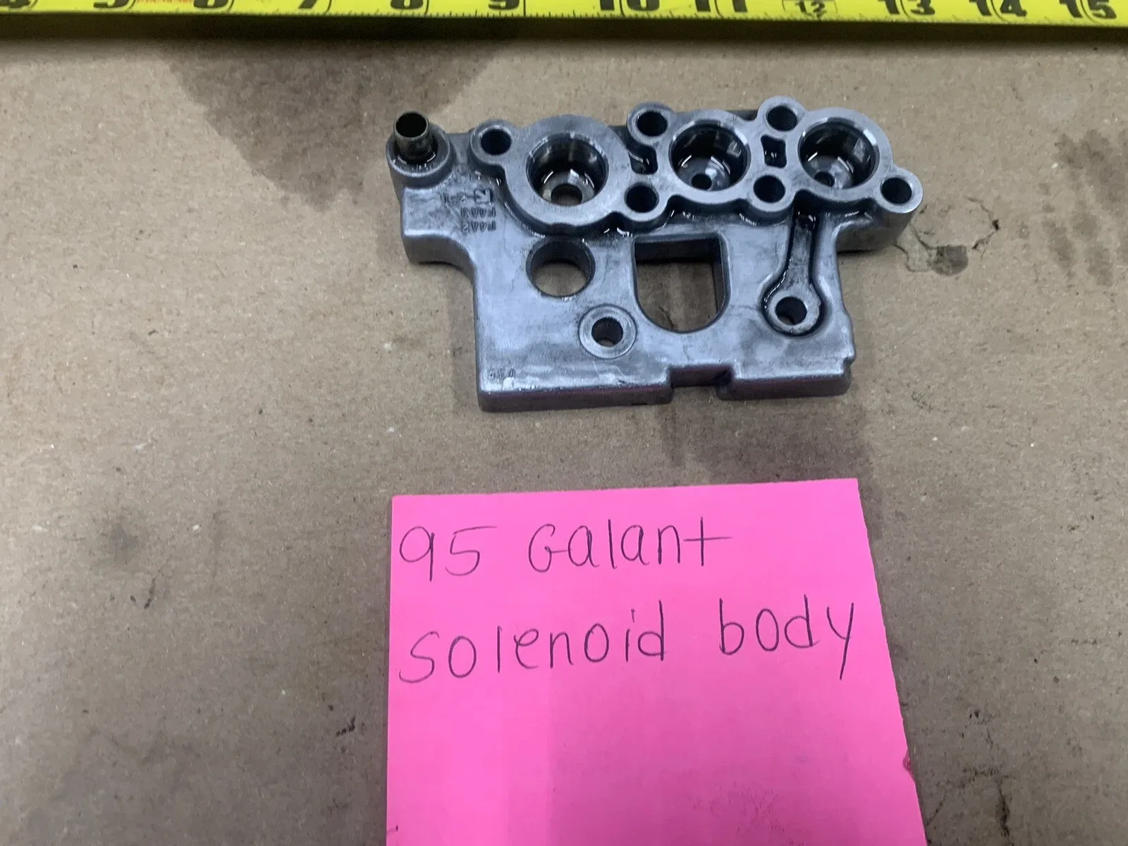 1994-1995 Mitsubishi Galant Automatic Transaxle Solenoid Valve Body image 2