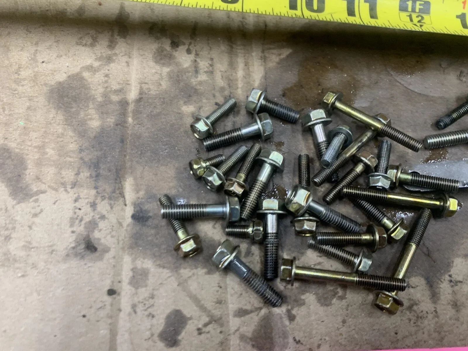 1994-1995 Mitsubishi Galant Auto Transaxle Main Valve Body Bolts Set image 3