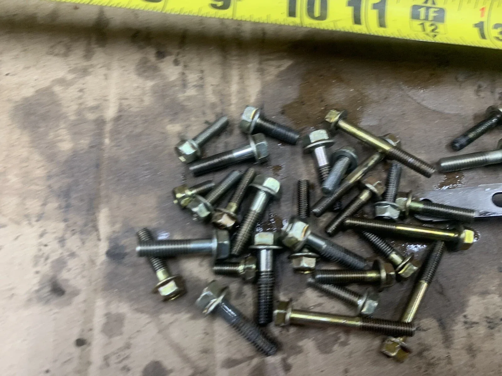 1994-1995 Mitsubishi Galant Auto Transaxle Main Valve Body Bolts Set image 4
