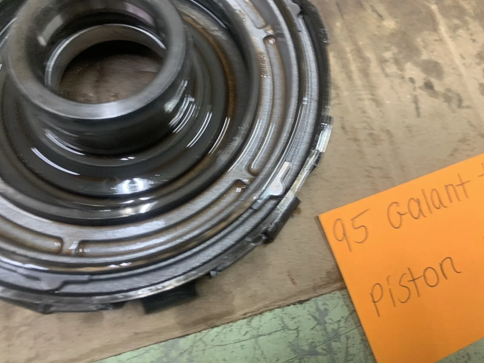 1994-1995 Mitsubishi Galant Automatic Piston Hub Assembly 185 image 4