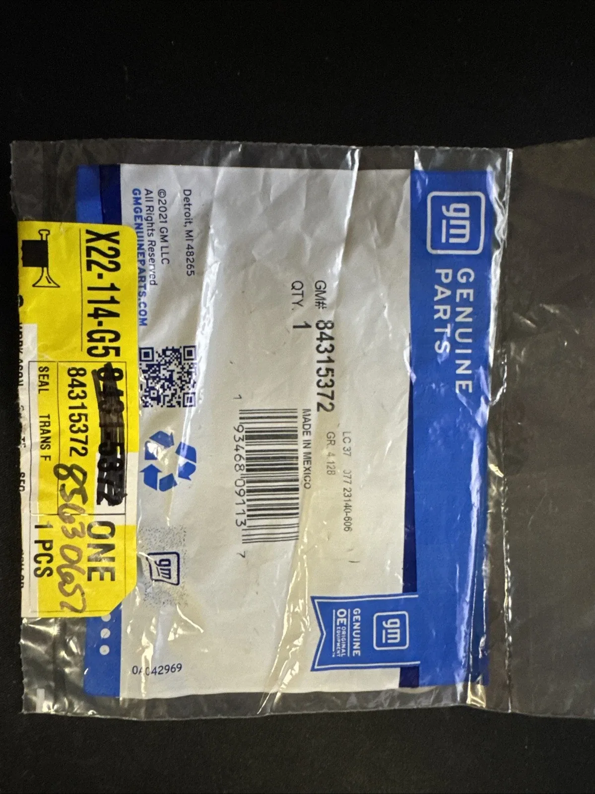 GM 85630657 Transmission Fluid Cooler Pipe Fitting Seal image 2