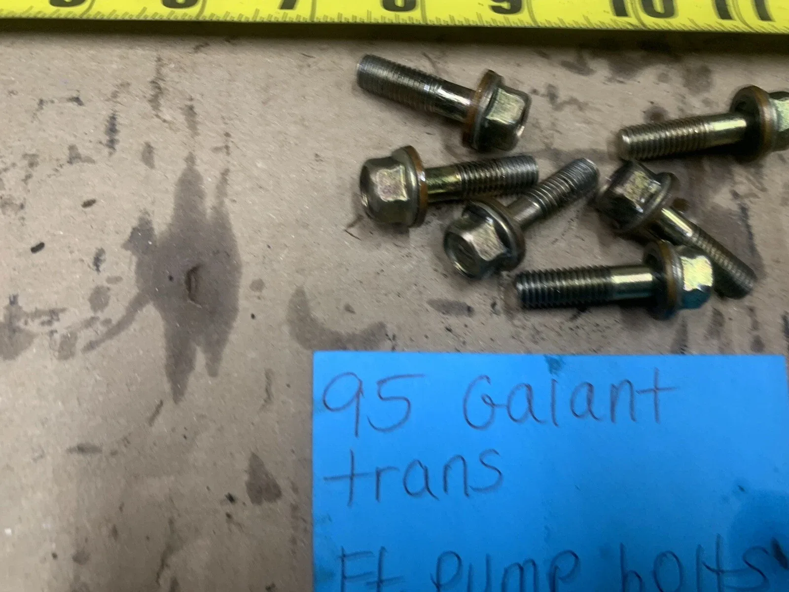 1994-1995 Mitsubishi Galant Automatic Transaxle Front Pump Bolts image 3