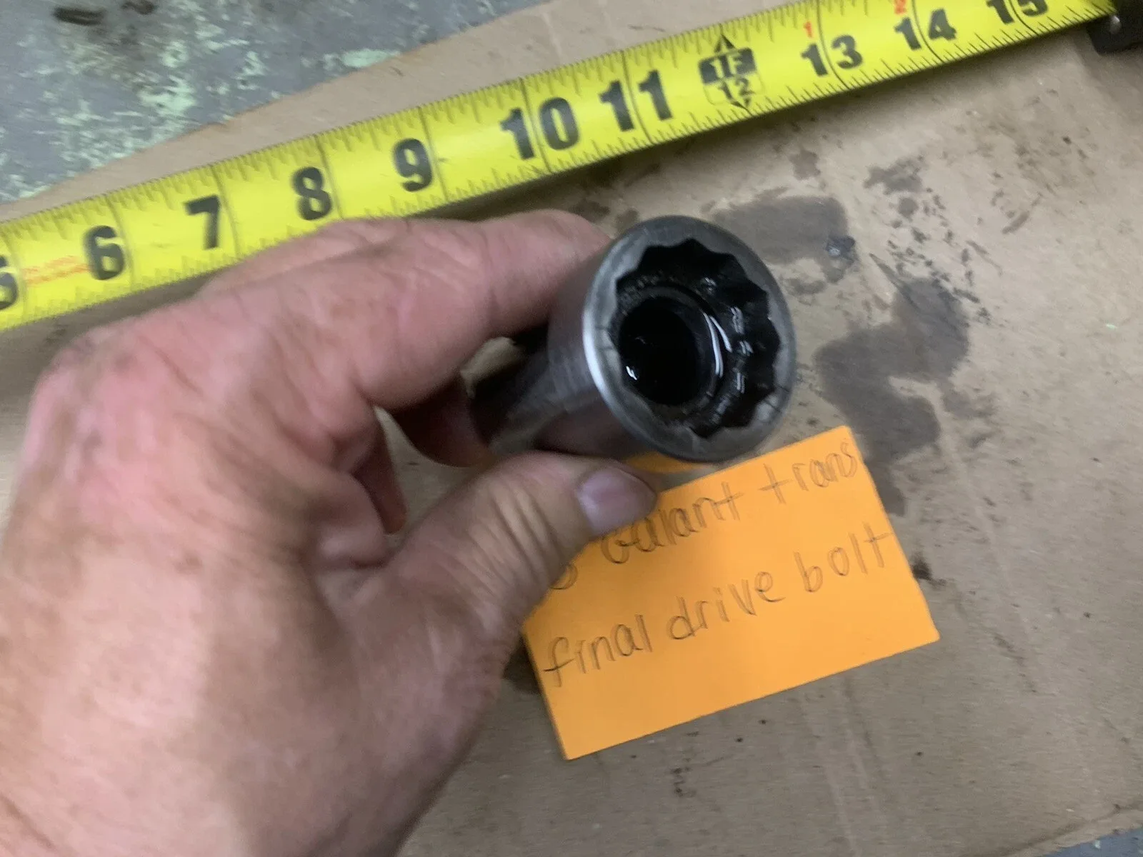 1994-1995 Mitsubishi Galant Automatic Transaxle Final Drive Gear Bolt image 2